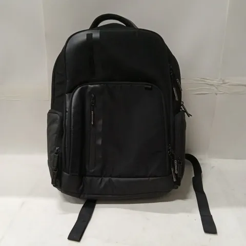 SAMSONITE BLACK BACKPACK