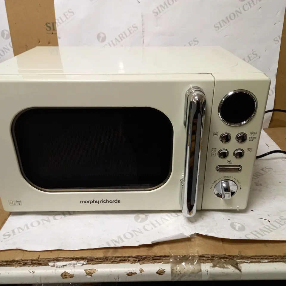MORPHY RICHARDS ACCENTS 800W MICROWAVE