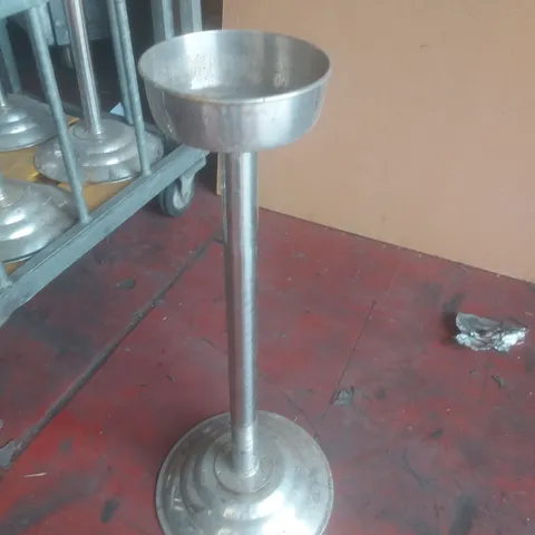 APPROXIMATELY 8 STAINLESS STEEL FREESTANDING ASH TRAYS
