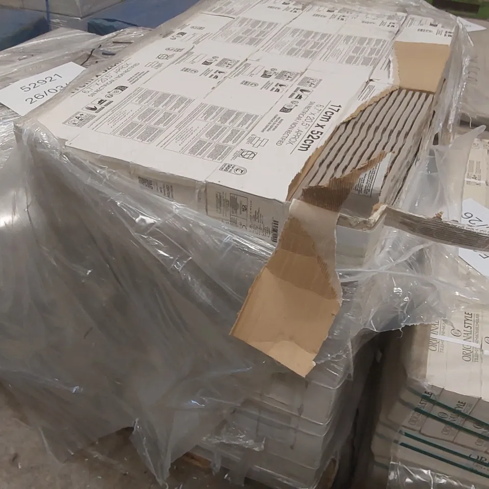 PALLET CONTAINING APPROXIMATELY 50x 10pcs BESTILE 17 x 52CM TILES