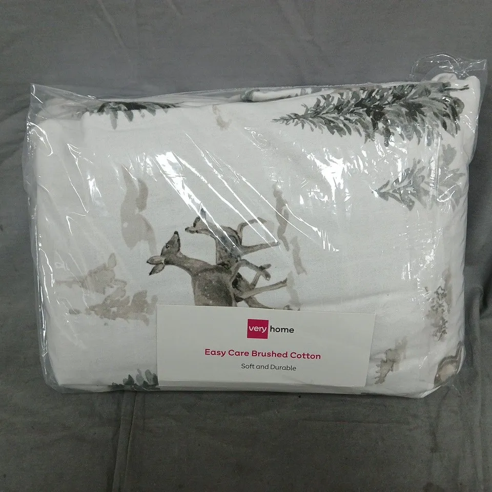 VERY HOME EASY CARE BRUSHED COTTON BEDDING SET - STAGS - DOUBLE