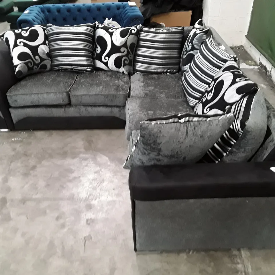 QUALITY DESIGNER CORNER SOFA - GREY/BLACK FABRIC