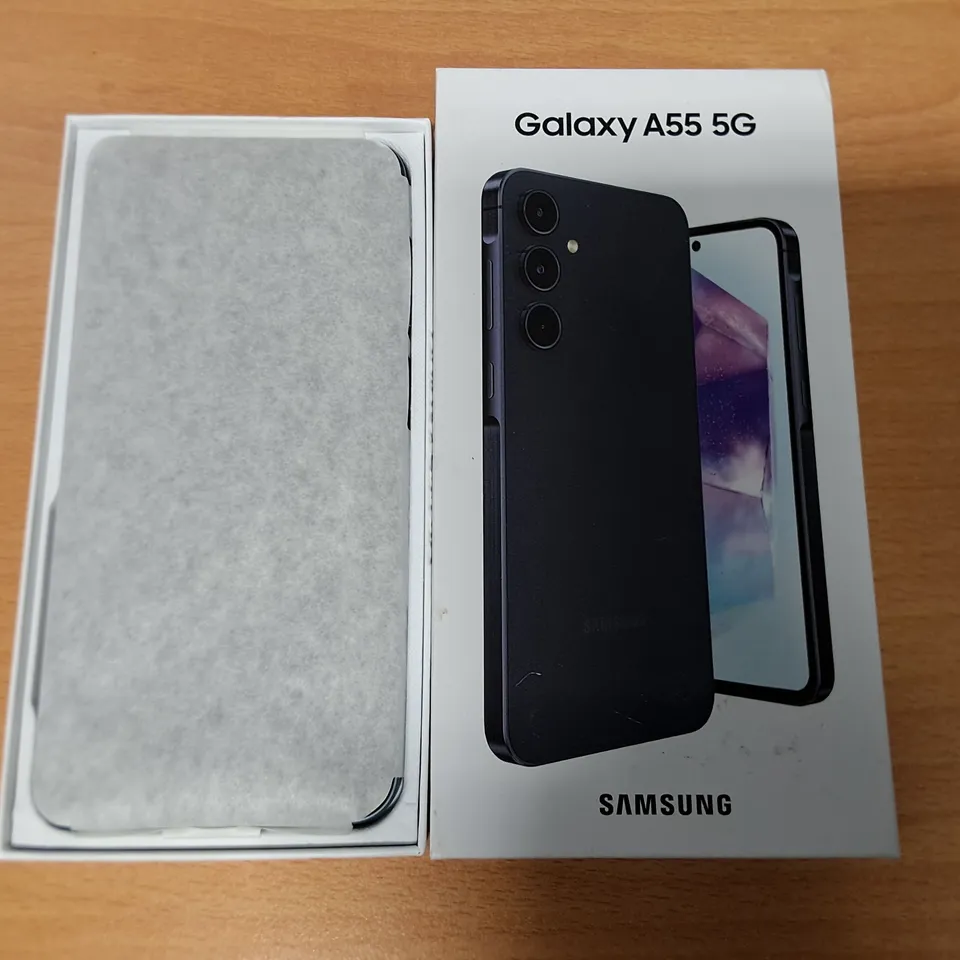 BOXED SAMSUNG GALAXY A55 5G 128GB IN NAVY - SM-A556B