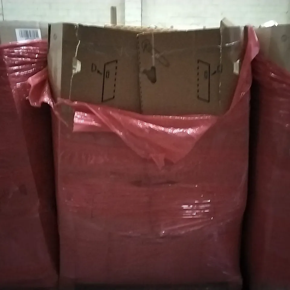 PALLET OF HOUSEHOLD ITEMS TO INCLUDE TENNIS RACKETS, PRESSURE COOKER, BOW AND ARROWS AND PHOTO STUDIO CARRYING TROLLEY ECT