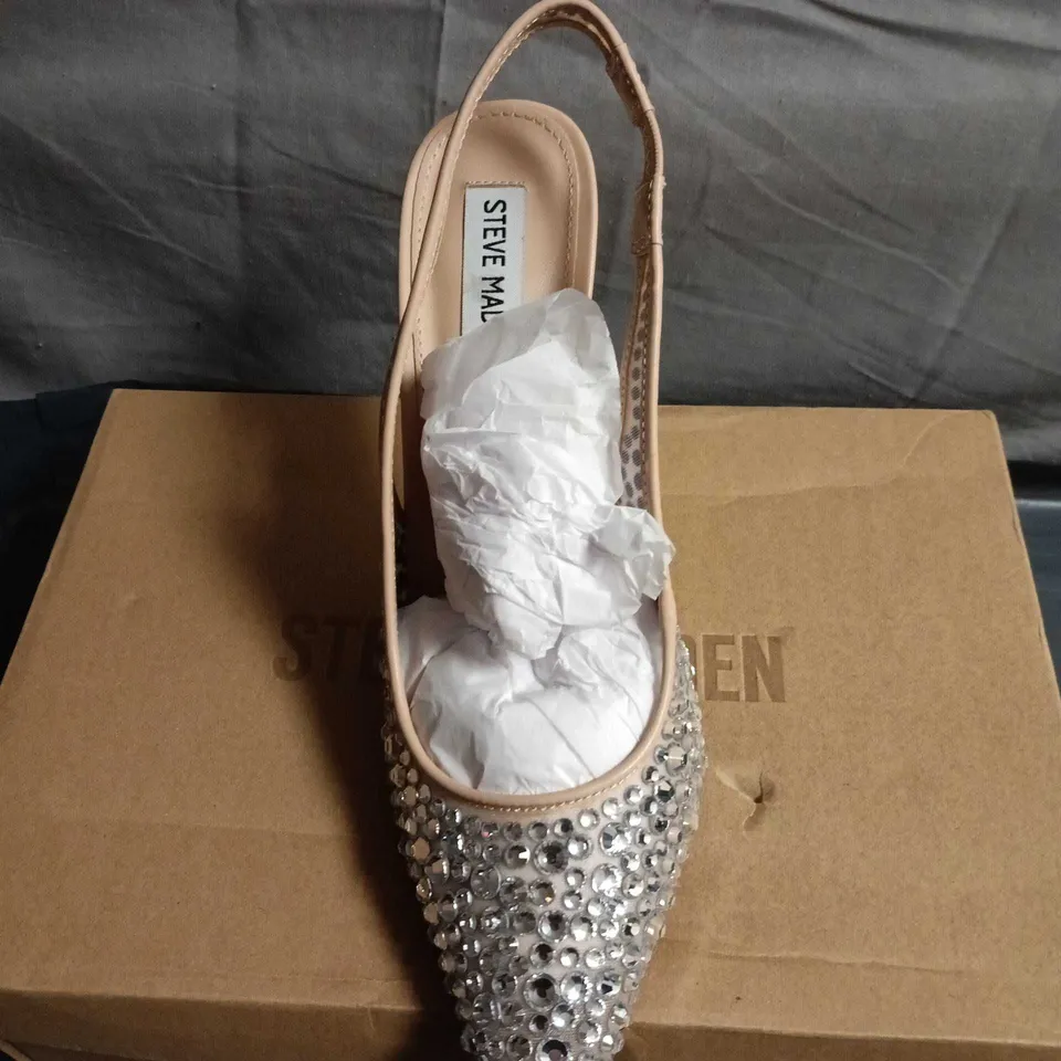 STEVE MADDEN BEIGE EMBELLISHED SLINGBACK HEELS – UK 6