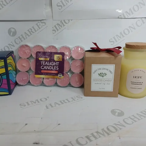 BOX OF APPROXIMATELY 15 ASSORTED ITEMS TO INCLUDE - 15 TEA LIGHTS - HOPE CANDLE - PHILIPS MASTER VALUE BULB ETC