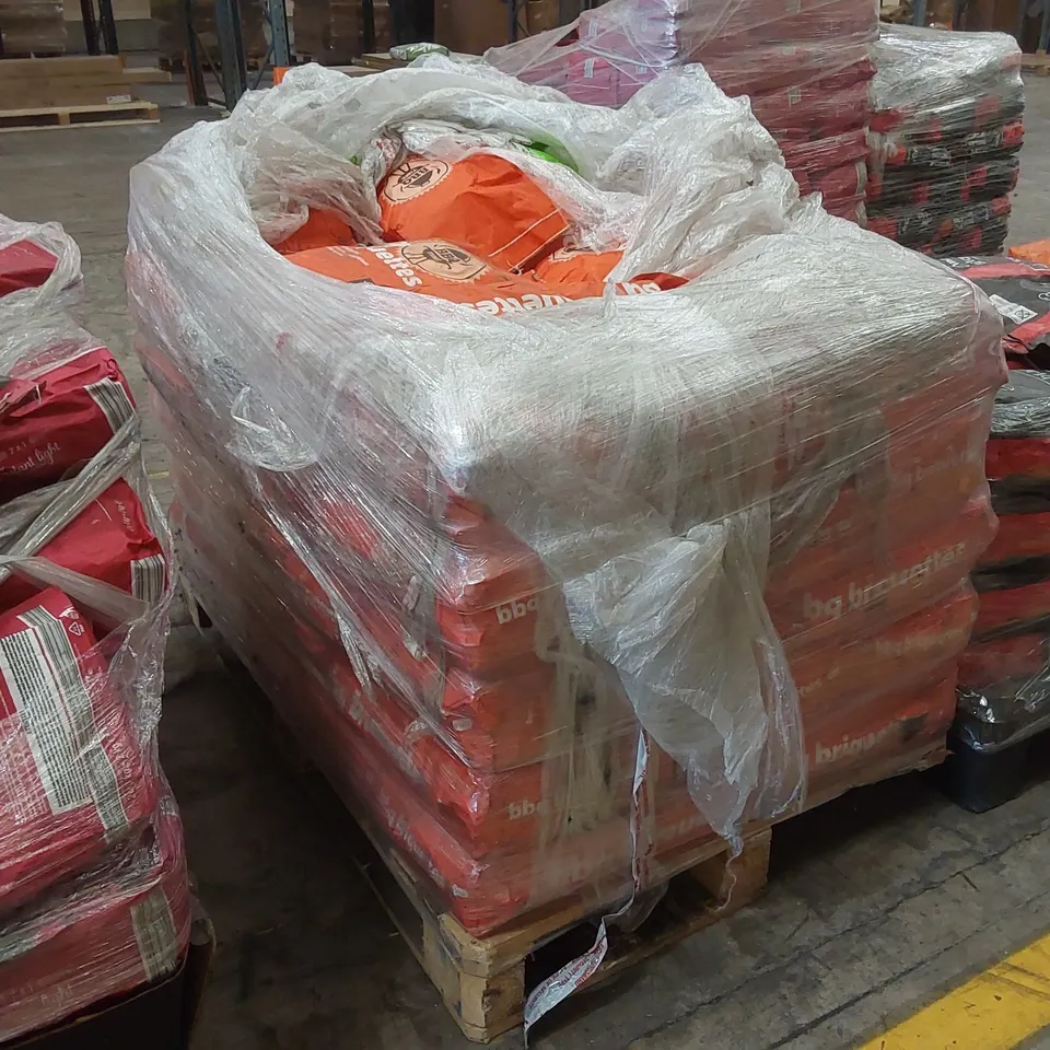 PALLET CONTAINING A LARGE QUANTITY OF CHARCOAL BRIQUETTE BAGS 