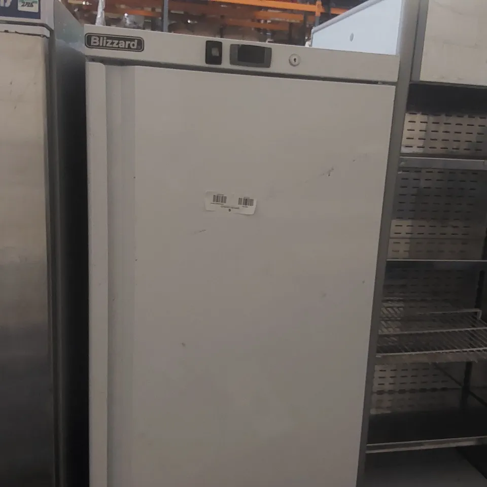 BLIZZARD COMMERCIAL TEMPERATURE CONTROLLED FOOD STORAGE CABINET