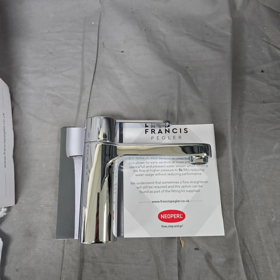 FRANCIS PEGLER CHROME TAP WITH NEOPERL FLOW/STOP KIT