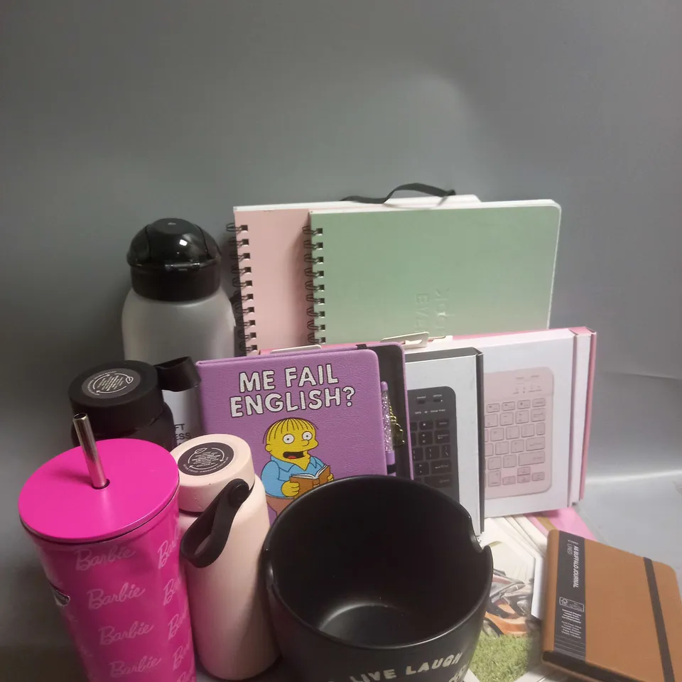 BOX OF APPROXIMATELY 10 ASSORTED HOUSEHOLD ITEMS TO INCLUDE NOTEBOOKS, BOWL, WIRELESS KEYBOARDS ETC