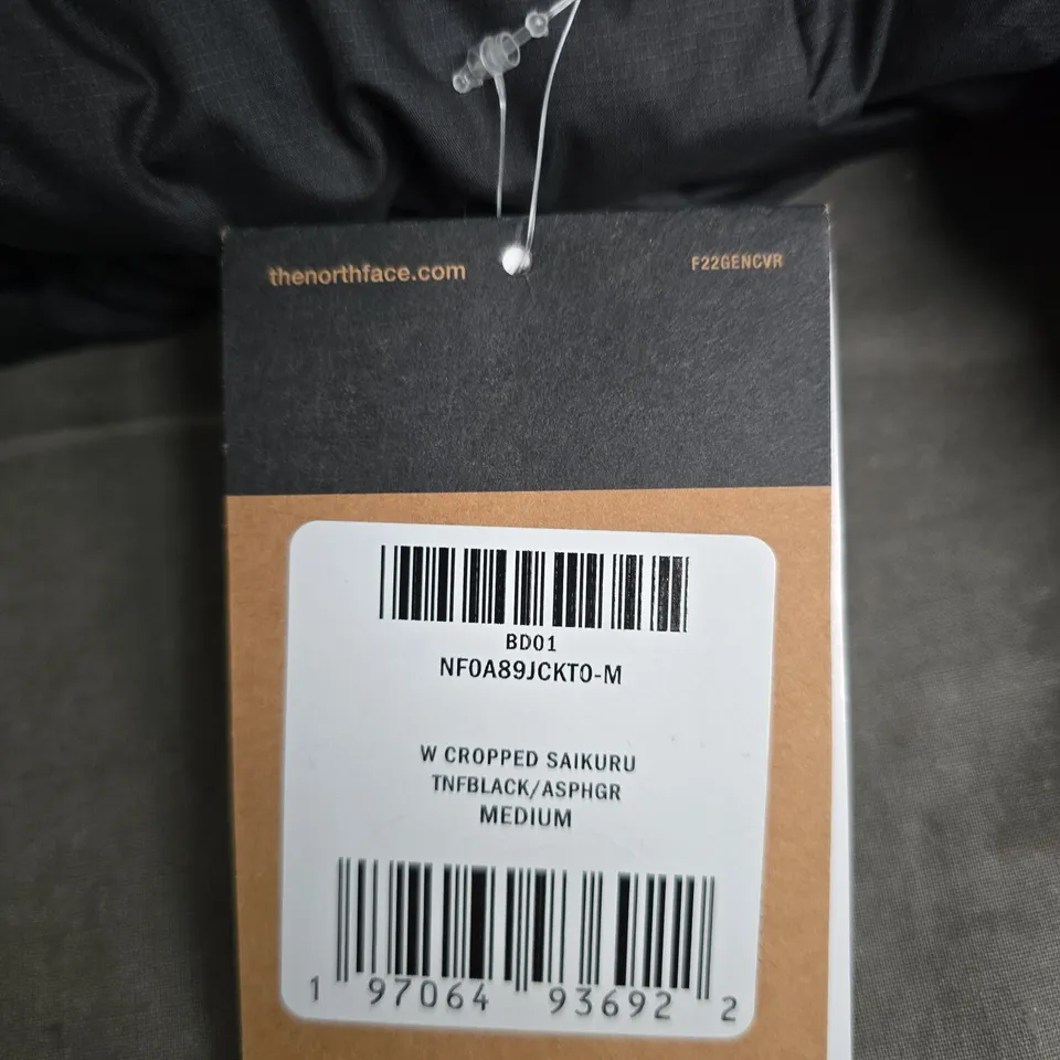 THE NORTH FACE WOMEN'S BLACK PUFFER JACKET – SIZE M