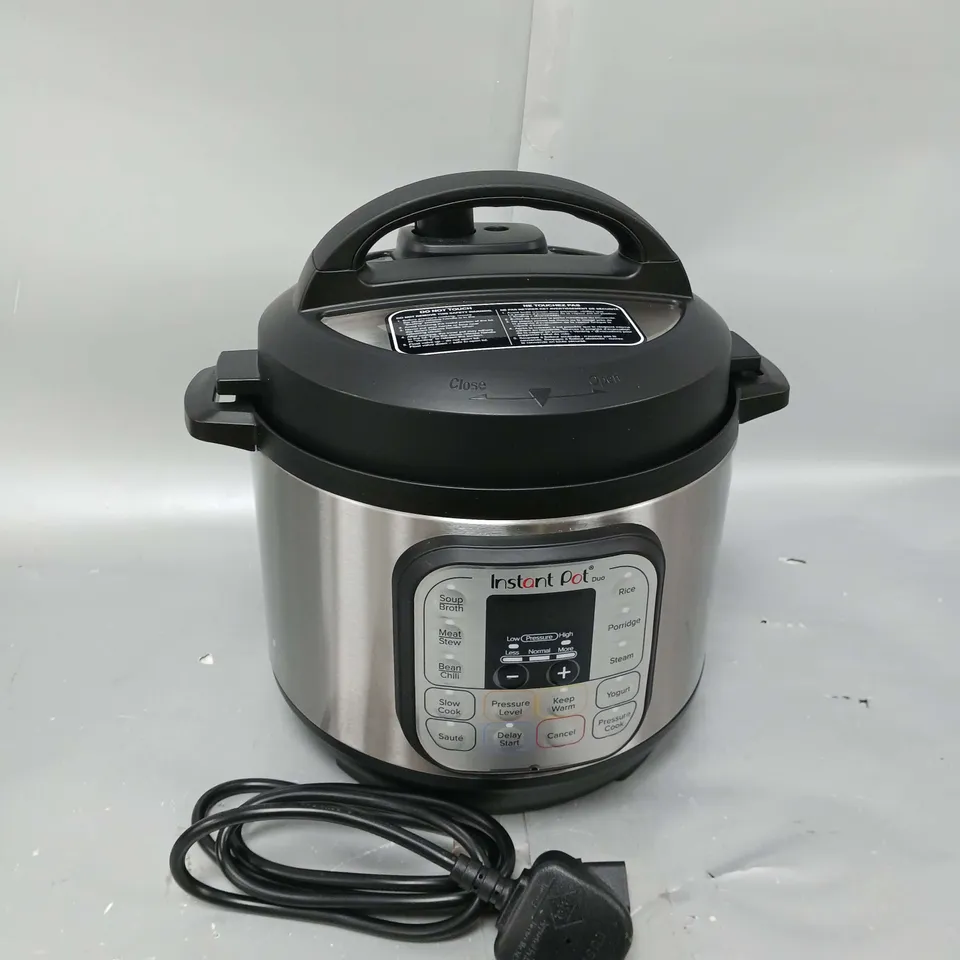 INSTANT POT DUO MINI SMART COOKER 3L - PRESSURE COOKER, SLOW COOKER, RICE COOKER, SAUTE PAN, YOGHURT MAKER, STEAMER AND FOOD WARMER  RRP £79