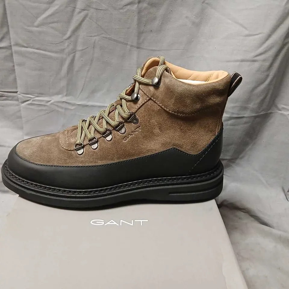 GANT HILLPREP BOOTS – COW SUEDE, DARK OLIVE, UK 9.5 (EU 44)