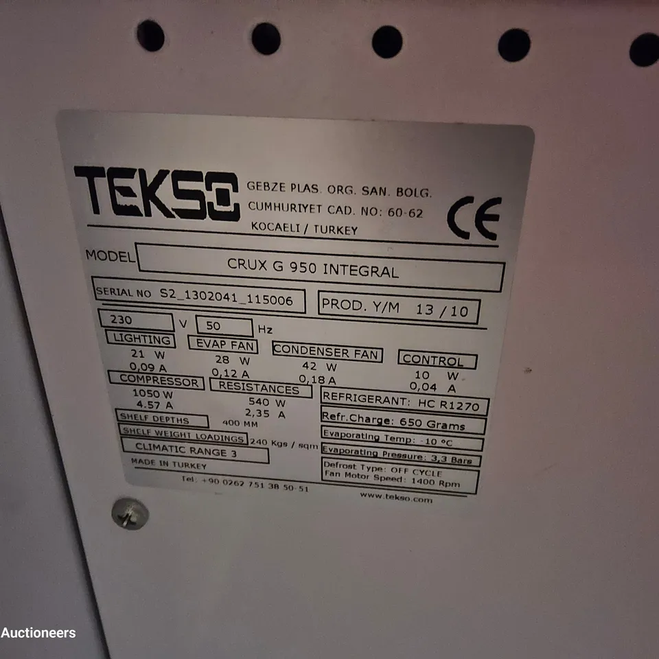 TEKSO CRUX G950 INTEGRATED TALL REFRIGERATED SELF SERVE DISPLAY UNIT