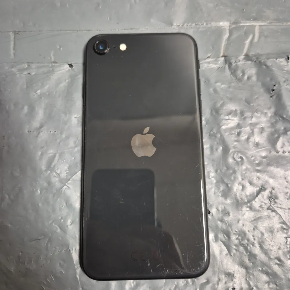 APPLE IPHONE SE - MODEL MHGP3B/A