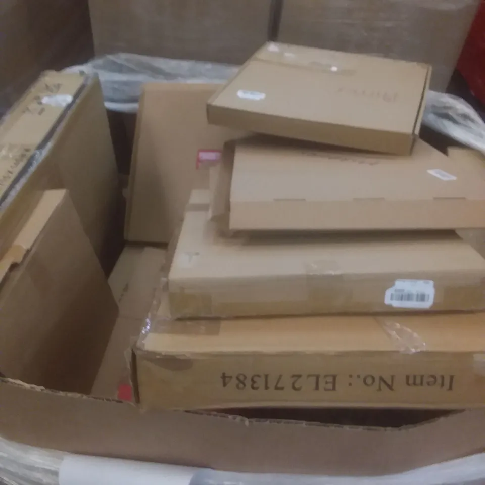 PALLET OF ASSORTED MIRRORS
