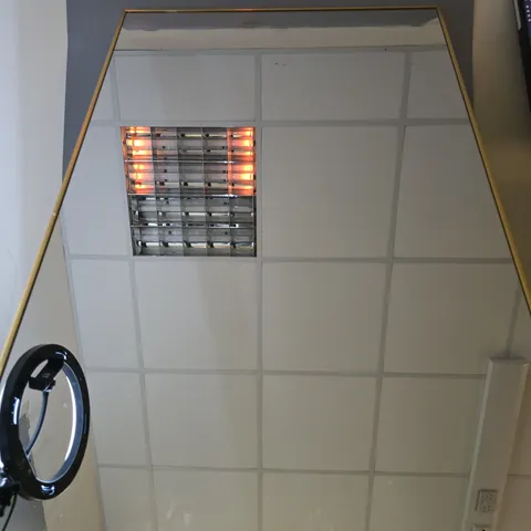 BOXED NEUTY PECHIC FULL LENGTH MIRROR
