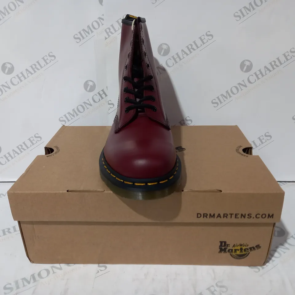 BOXED PAIR OF DR MARTENS ANKLE BOOTS IN CHERRY RED UK SIZE 7