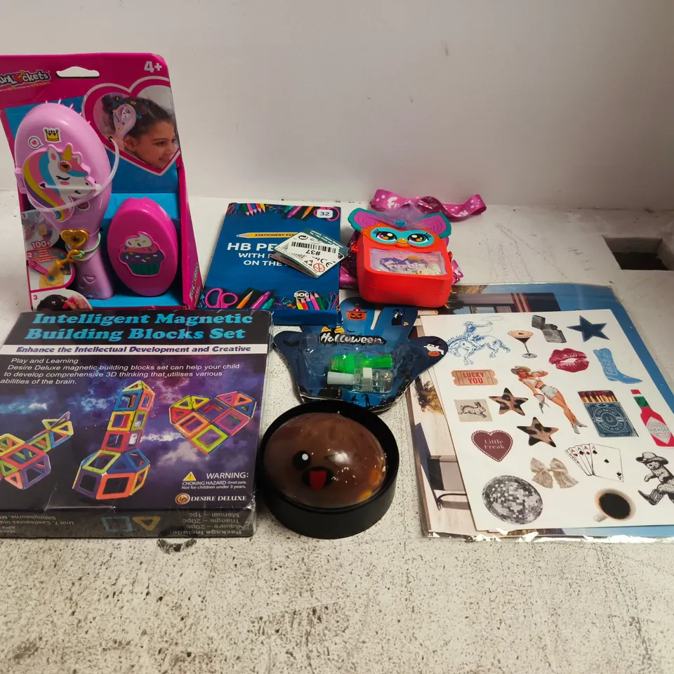 APPROXIMATELY 10 ASSORTED TOYS AND GAMES TO INCLUDE DUMPLINGS , STCIKERS AND COLOURING PENCILS