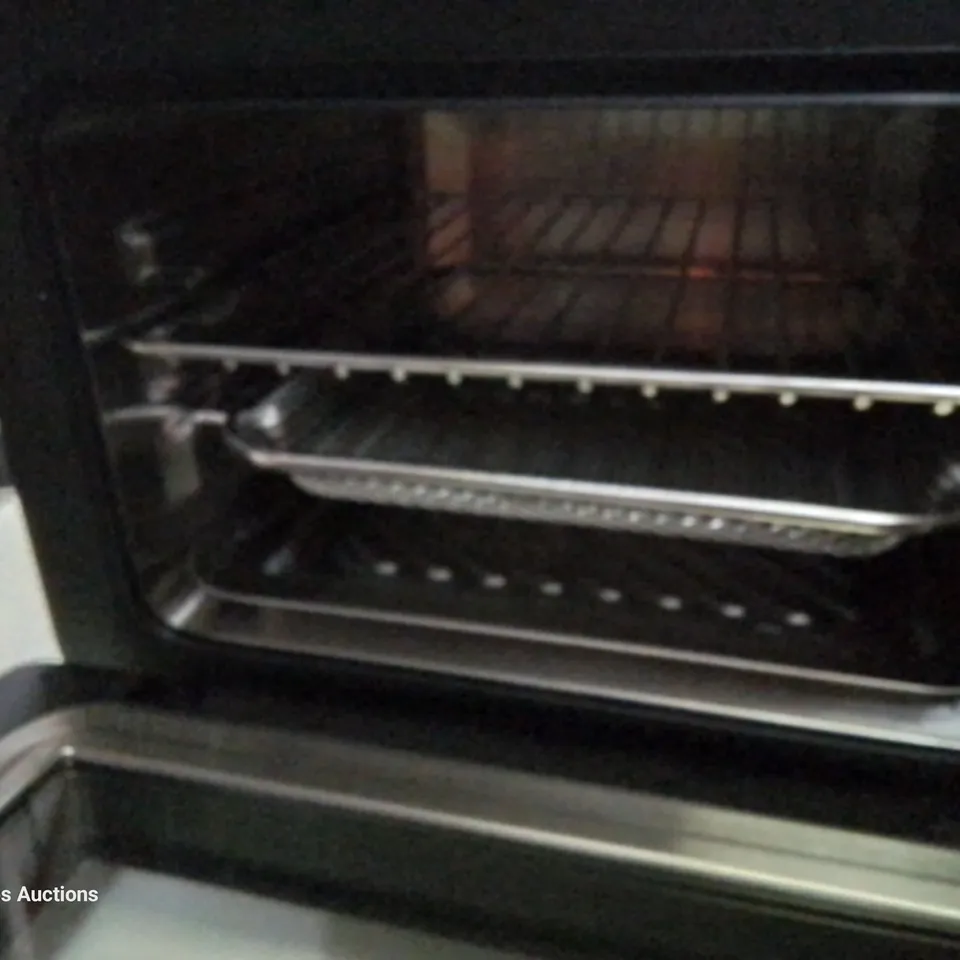 BOXED INNOTECK KITCHEN PRO 9 IN 1 DIGITAL STEAM AIR FRYER OVEN