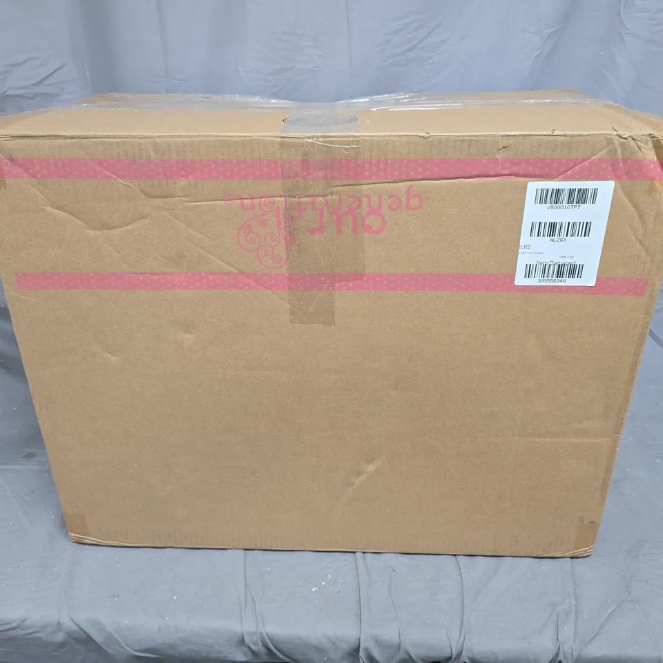 BOXED OUR GENERATION PET VET CLINIC PLAYSET