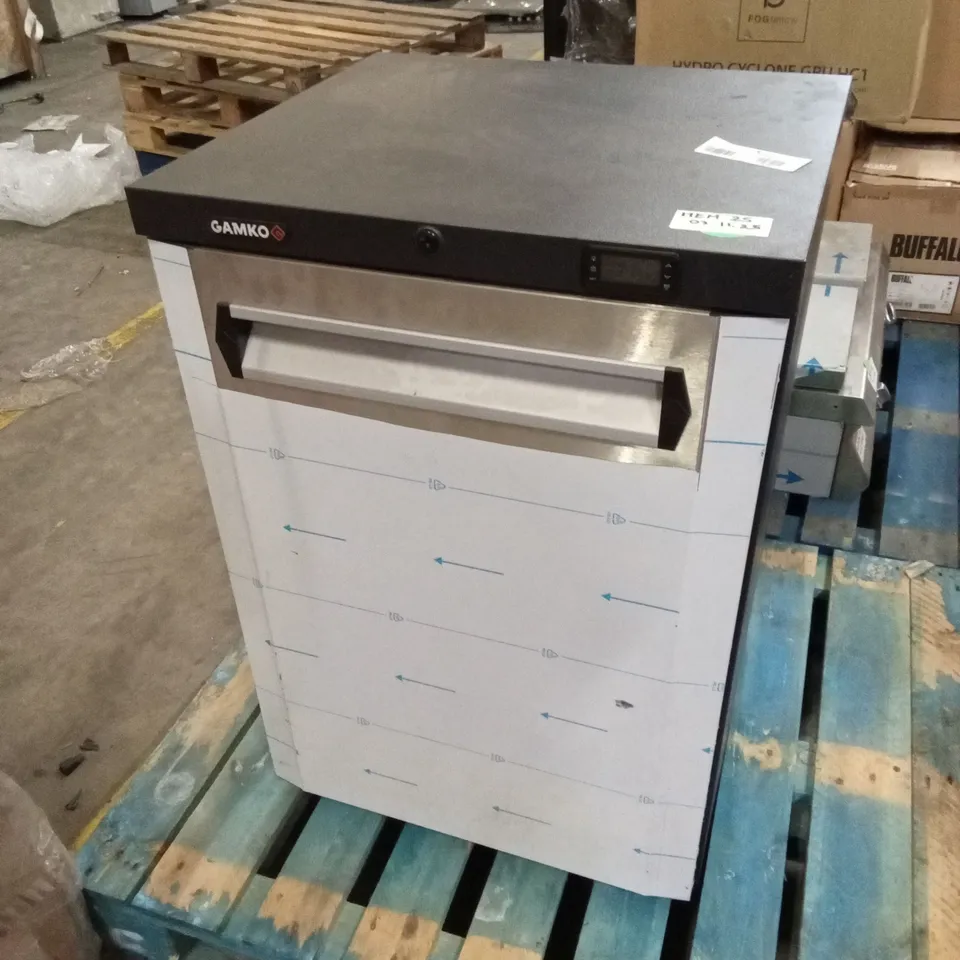 GAMKO MG3/150LCSN SINGLE DOOR LEFT HINGED UNDERCOUNTER BOTTLE COOLER