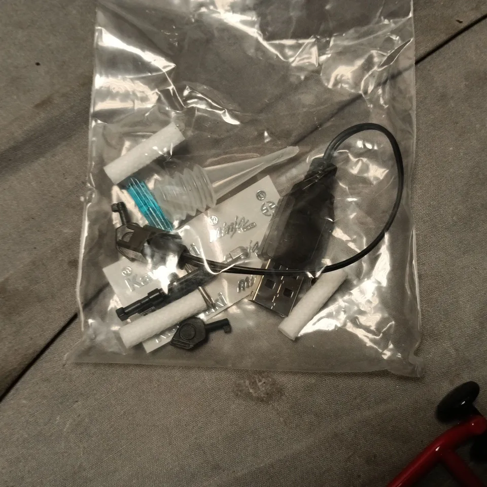 XLG SCALE MOTORCYCLE MODEL WITH STAND – BLACK/GREEN