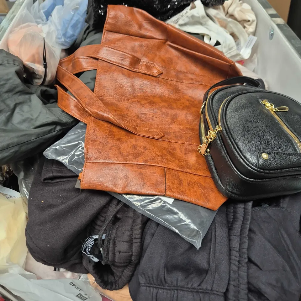 CAGE OF LARGE QUANTITY OF ASSORTED CLOTHING ITEMS IN VARIOUS SIZES, STYLES & COLOURS - COLLECTION ONLY