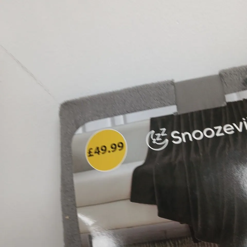 SNOOZEVILLE THROW – SOFT & COSY, 150 X 200 CM, GREY
