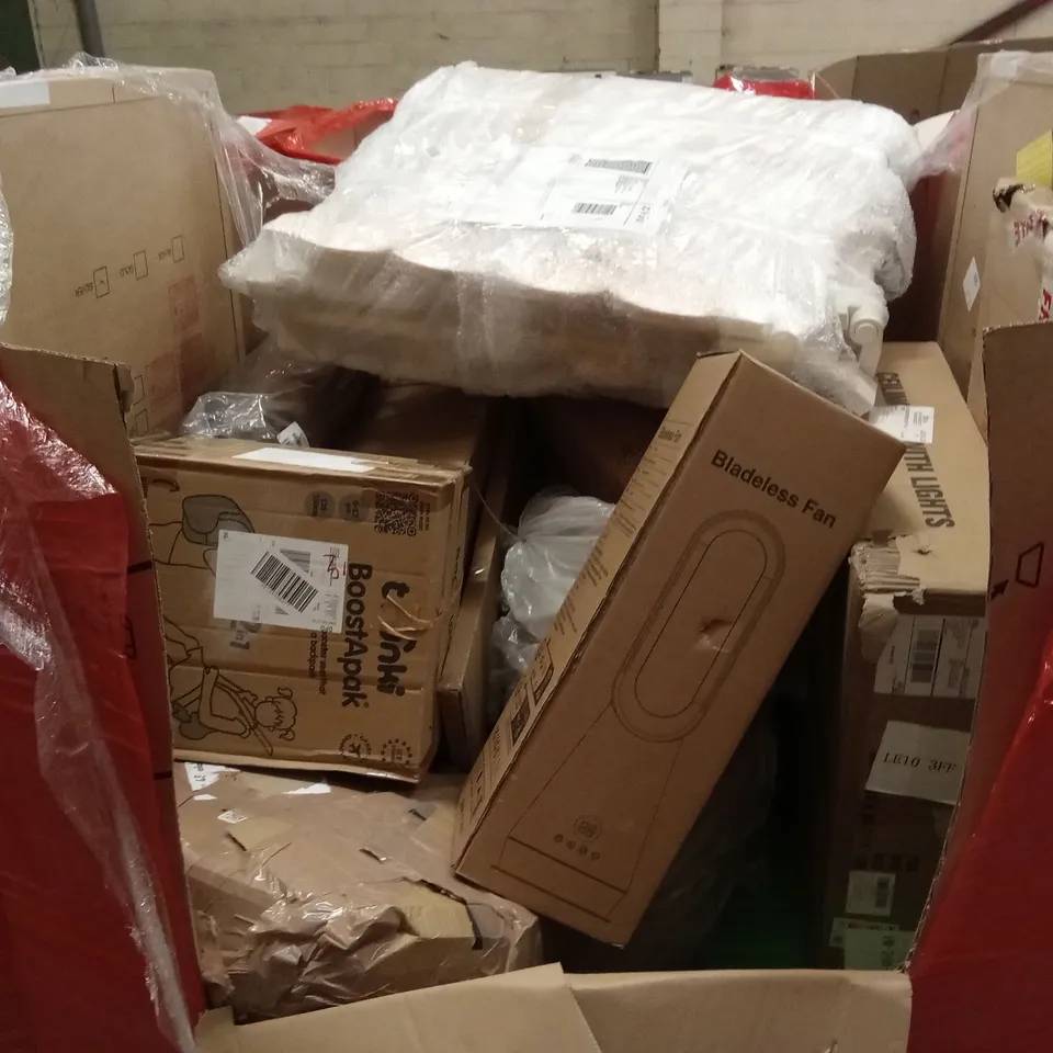PALLET OF ASSORTED HOUSEHOLD GOODS AND PRODUCTS TO INCLUDE; FULL-LENGTH MIRRORS, BLADELESS COOLING FAN, CEILING FAN WITH LIGHT ETC