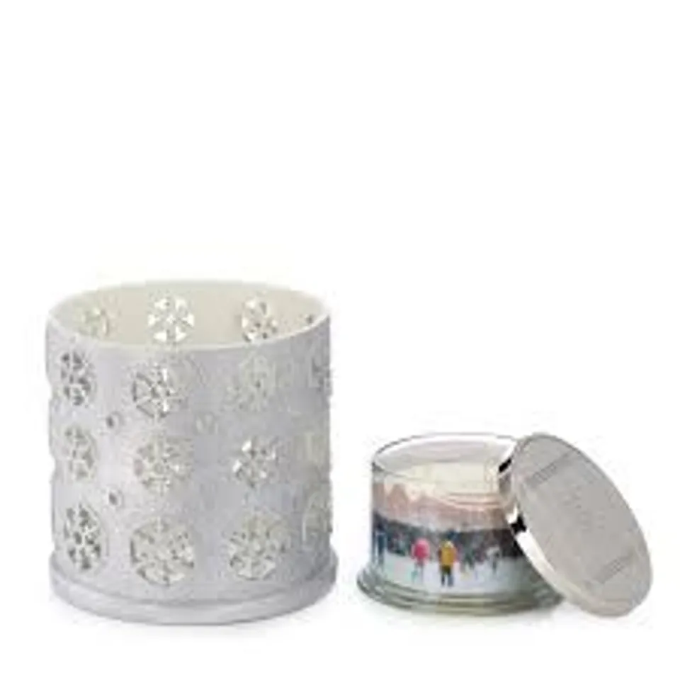 BOXED HOMEWORK BY SLATKIN+CO ICE SKATES AND SNOWFLAKES LUMINARY SCENE