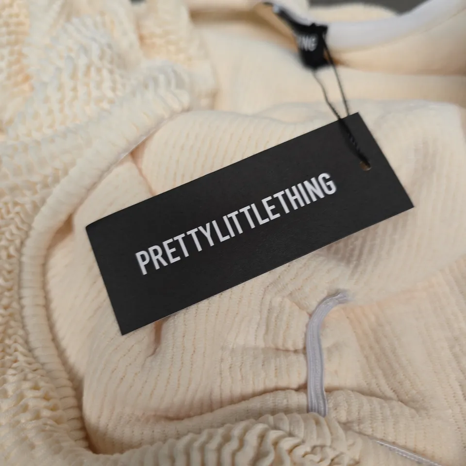 PRETTYLITTLETHING IVORY KNIT BODYSUIT – SIZE L