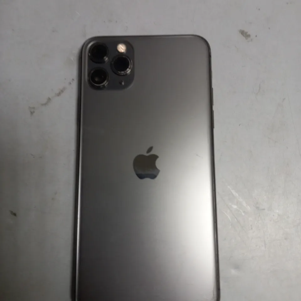 UNBOXED APPLE IPHONE 