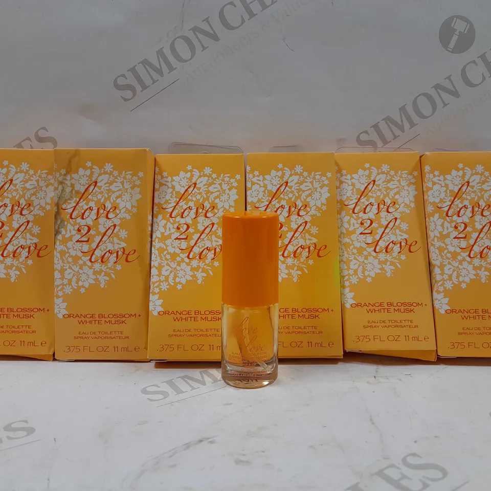 BOX OF APPROX 6 LOVE2LOVE ORANGE BLOSSOM + WHITE MUSK EAU DE TOILETTE 11ML SPRAY