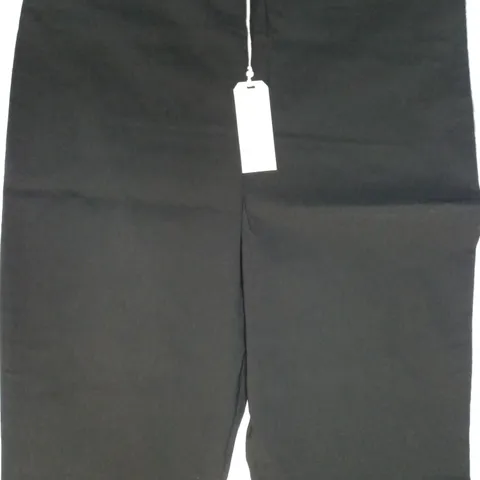 MAISON DE NIMES BENGALINE STRETCH CAPRI TROUSERS IN BLACK - L