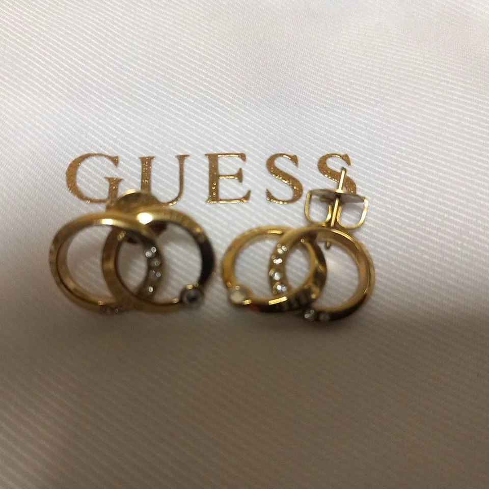 BOXED GUESS FOREVER LINKS 18MM EARRINGS 