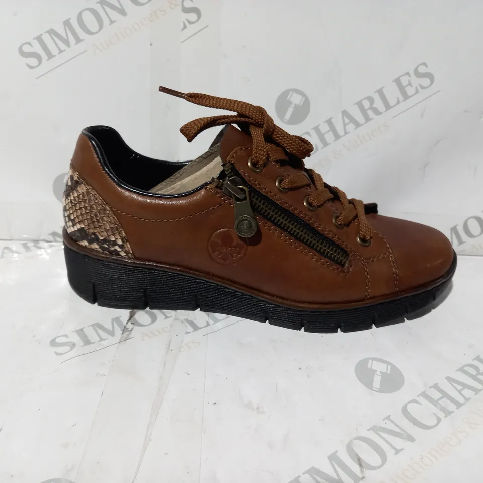 BOXED PAIR OF RIEKER TRAINERS IN TAN UK SIZE 4