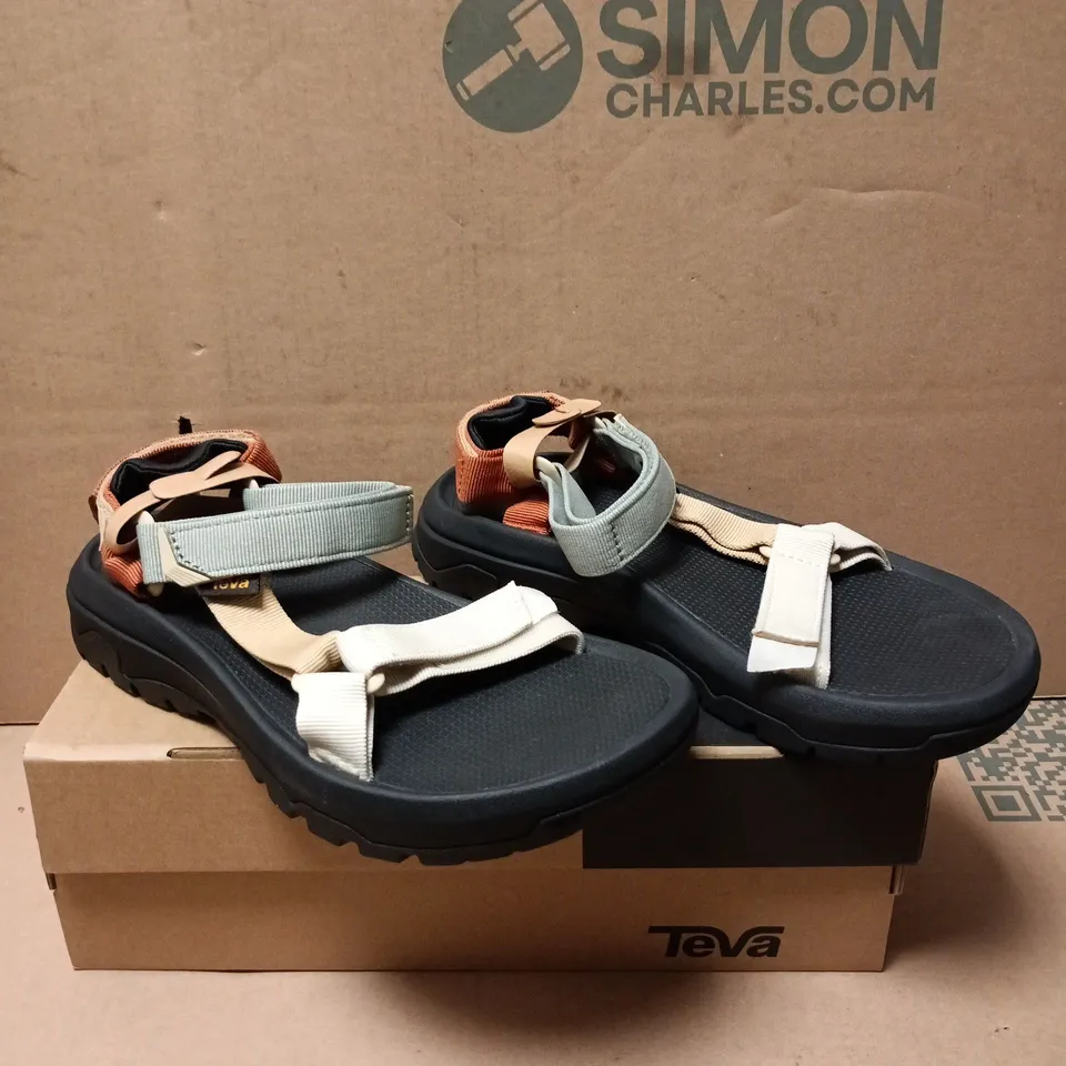 TEVA WOMEN'S SANDALS - UK 6 (US 8, EU 39) MULTICOLOUR STRAPS
