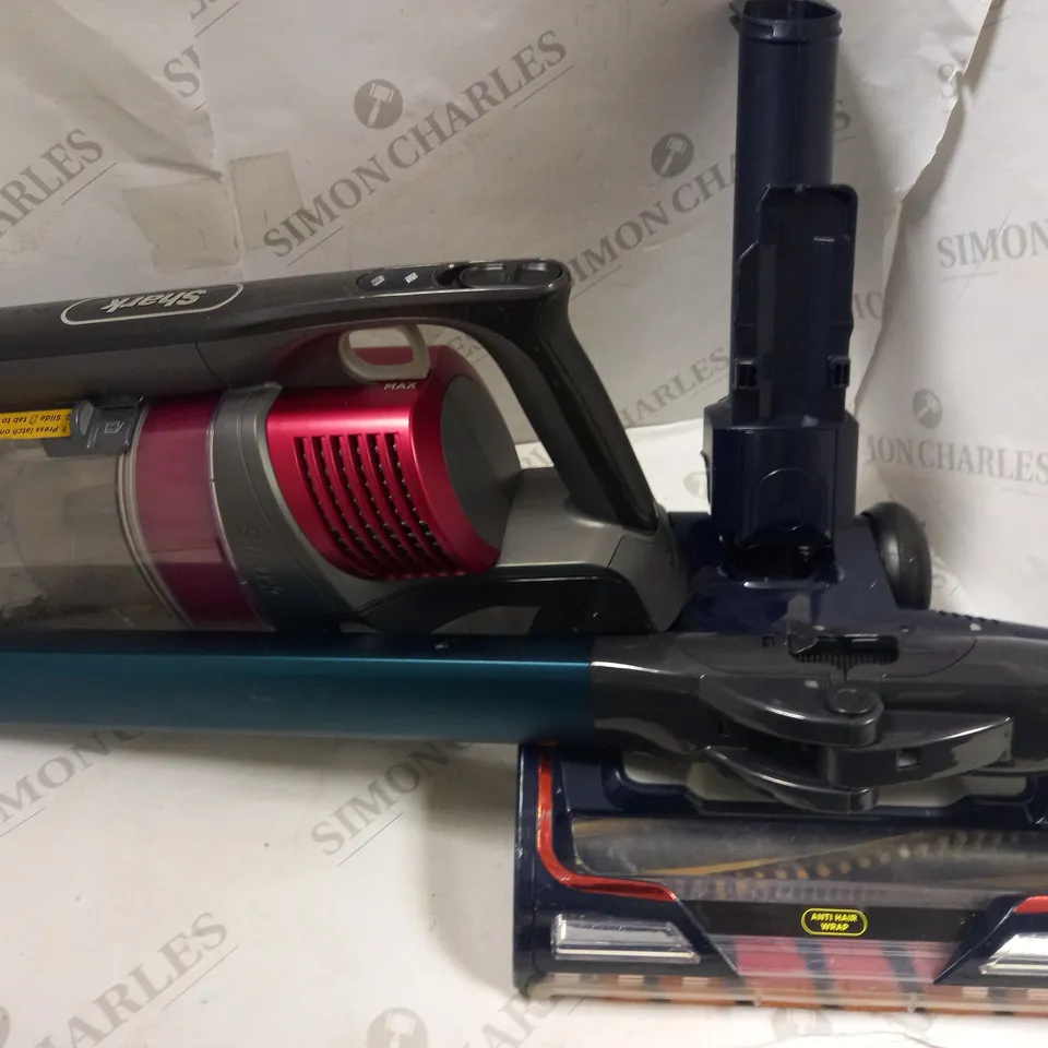 SHARK CORDLESS STICK VACUUM CLEANER