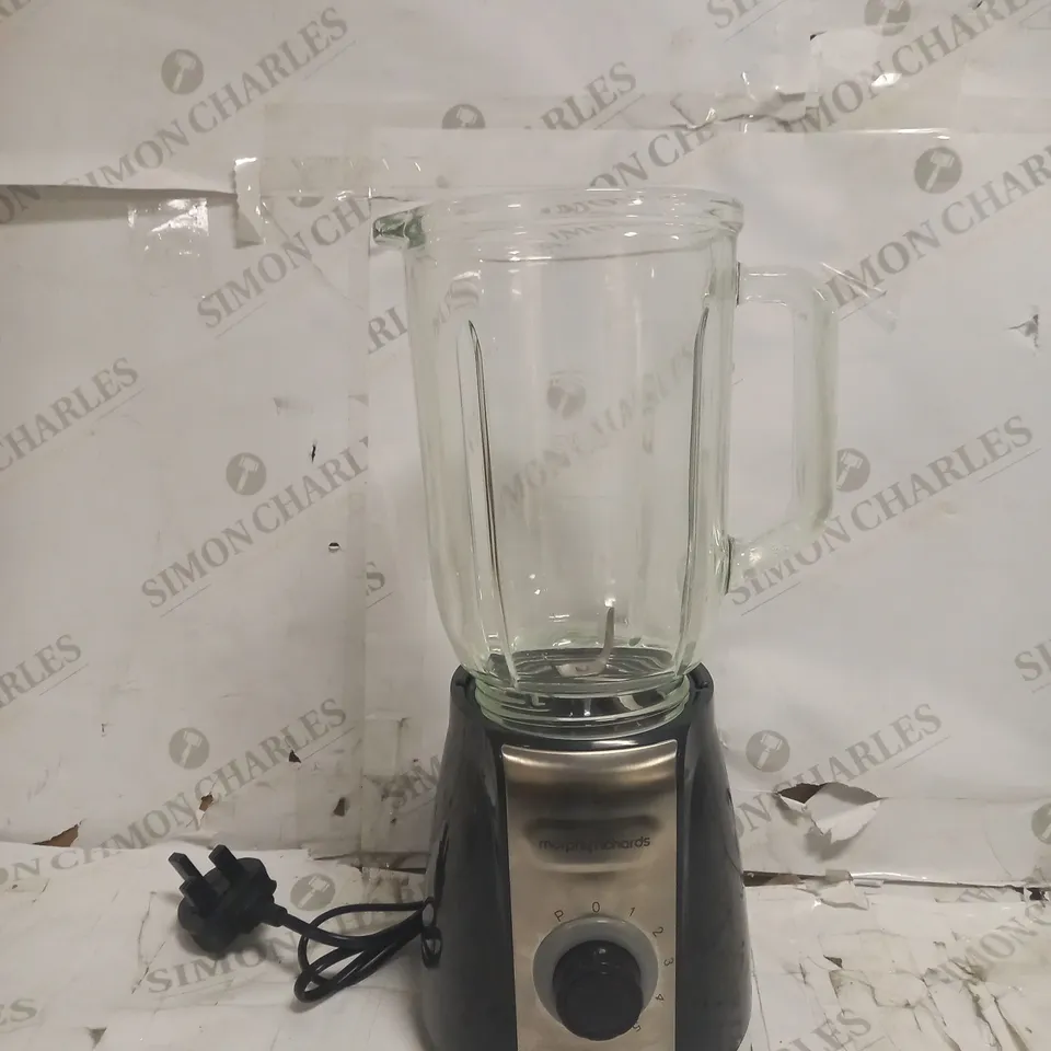 MORPHY RICHARDS TOTAL CONTROL GLASS TABLE BLENDER