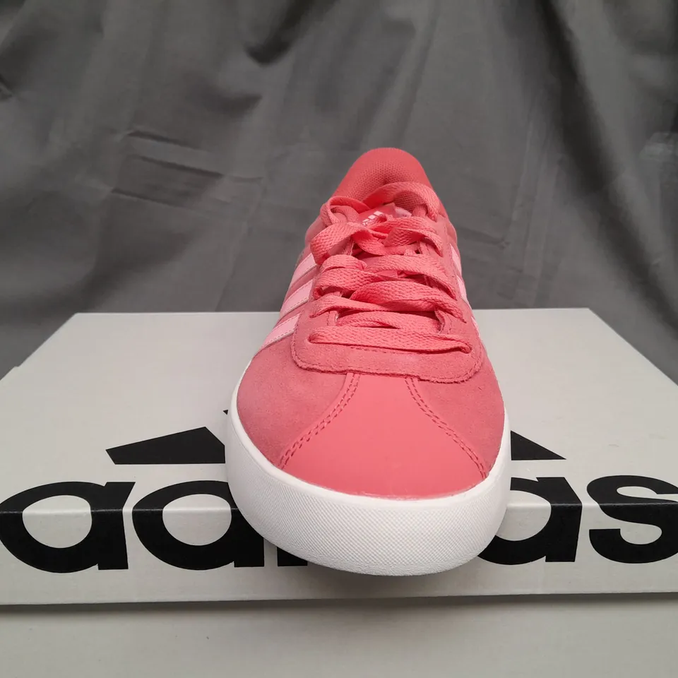 BOXED ADIDAS VL COURT 3.0 CORAL PINK TRAINERS - UK WOMENS 6