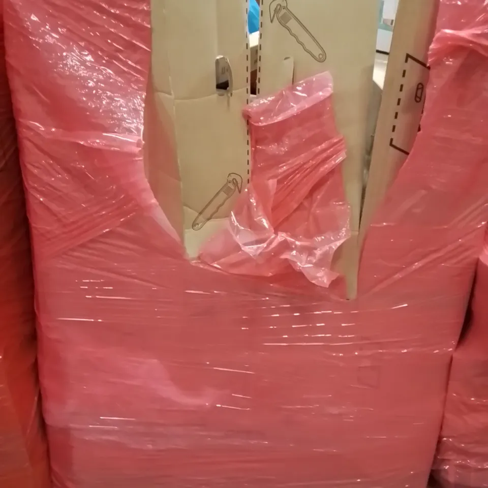 PALLET CONTAINING VARIOUS ASSORTED BOXED HOUSEHOLD ITEMS TO INCLUDE: KIDS BOOSTER SEAT, ROLLER BINDS, SPRAY KITCHEN AND LOTS MORE UNMARKED BOXED ITEMS 