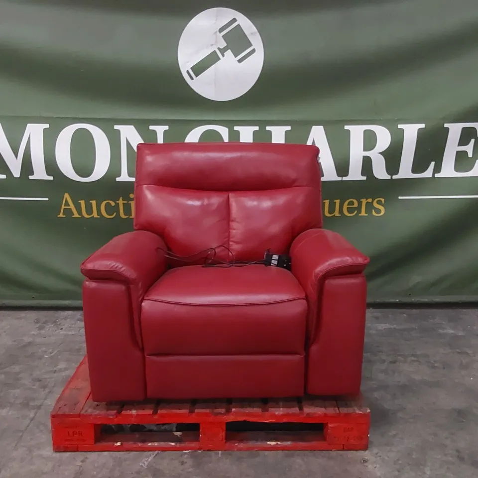 QUALITY DESIGNER RED LEATHER ELECTRIC RECLINER ARMCHAIR