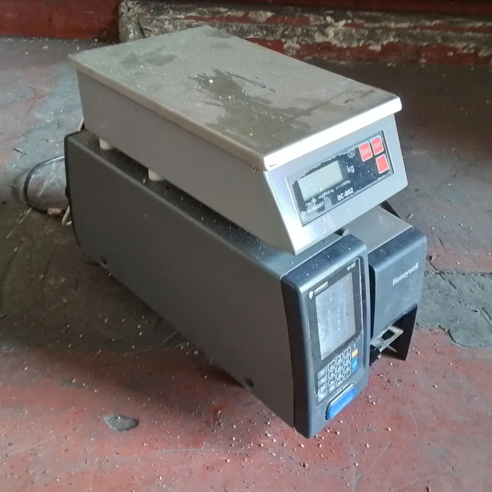 HERBERT HONEYWELL BC-802 DIGITAL SCALE WITH RECEIPT PRINTER