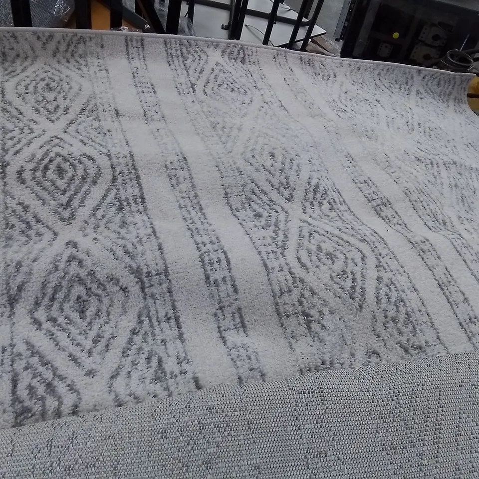 KEAGAN GREY RUG SIZE UNSPECIFIED 