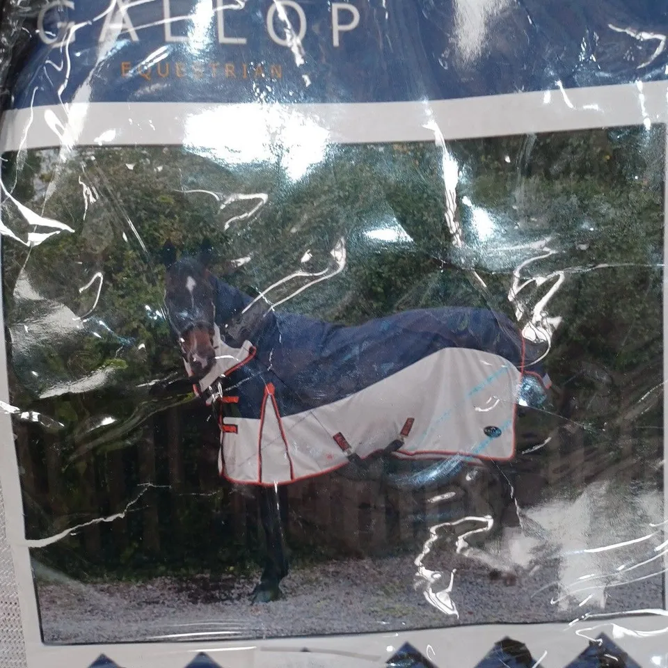 TROJAN EQUESTRIAN 2-IN-1 COMBO TURNOUT/FLY RUG - NAVY/WHITE 