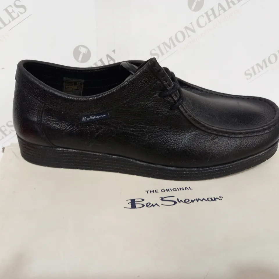 BOXED ORIGINAL BEN SHERMAN BLACK LEATHER SHOES - SIZE 11