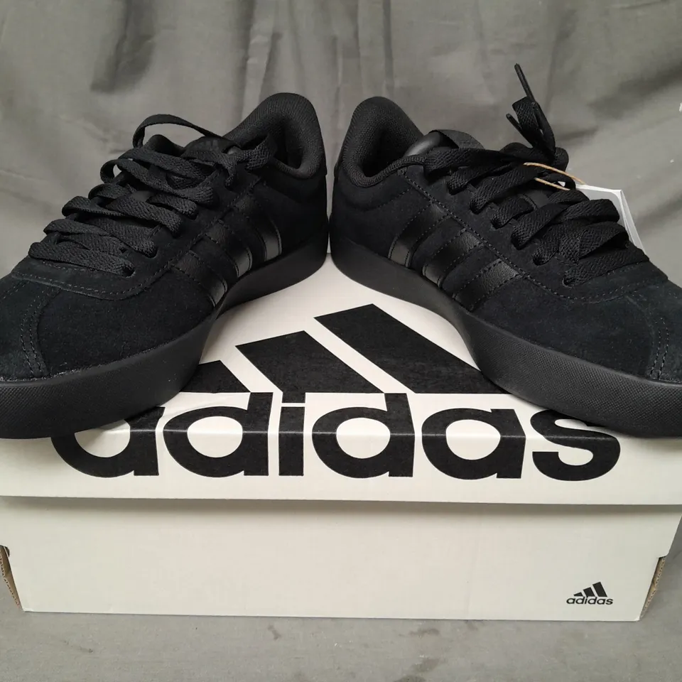 BOXED PAIR OF ADIDAS VL COURT 3.0 SHOES IN BLACK UK SIZE 4