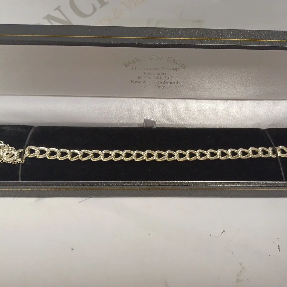 STABLE END CURIOUS BRACELET WITH LOCK CHARM
