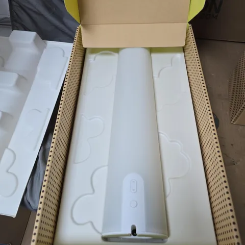 BOXED LOFTIE LAMP SHADE AND BASE 